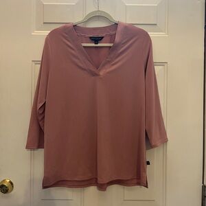 Banana Republic Pink V-Neck Shirt, Size M